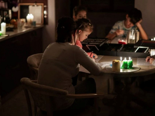 Мешканцям Кам’янського варто підготуватися: де та чому 19 березня не буде світла