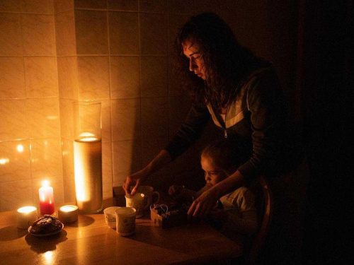 У Кам&#039;янському в четвер, 28 серпня, вимикатимуть світло: графік та адреси відключень