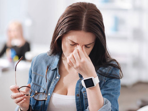 Голоси в голові та різке схуднення: як медицина пояснює те, що раніше називали магією