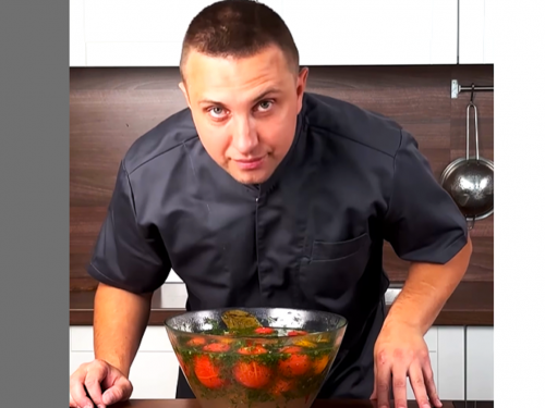 "Голі помідори" - смачна закуска від переможця «Майстер Шеф» Вадима Бжезинського