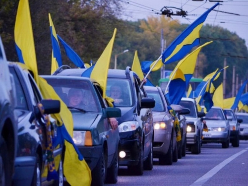 У Кам'янському відбудеться автопробіг на підтримку військовополонених, зниклих безвісти та загиблих захисників Маріуполя 