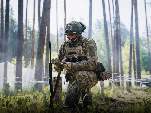 Загроза для Дніпропетровщини: як ЗСУ стримують штурми на кордоні областей