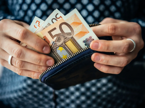 Мінімальна зарплатня в країнах ЄС
