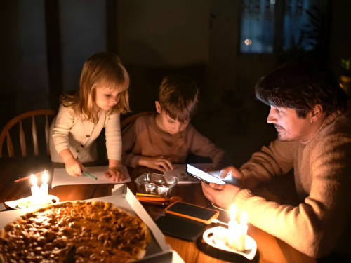 Блекаут без нудьги: найкращі ідеї, які змінять ваше ставлення до темряви