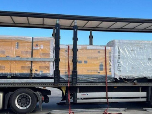 Генератори та ємності для води: німецькі партнери підтримали громади Дніпропетровщини