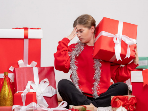 Непотрібні подарунки: як дати речам друге життя та не зіпсувати стосунки