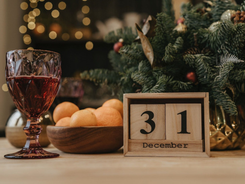 Українці святкують Новий рік у ніч з 31 грудня на 1 січня - прикмети та традиції цього дня