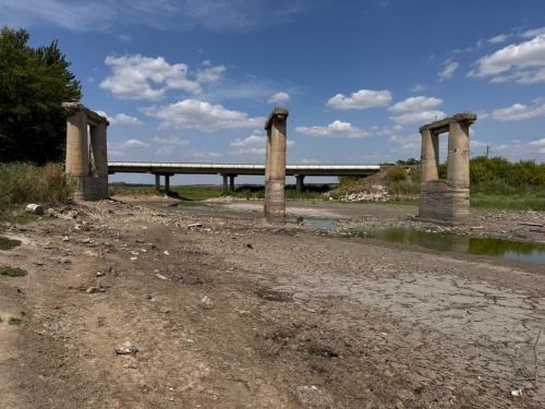У Кам’янському районі обіміліла річка Саксагань - мешканці жаліються на нестачу води