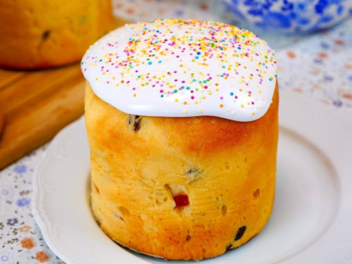 Найпростіша паска на жовтках: рецепт, який завжди вдається