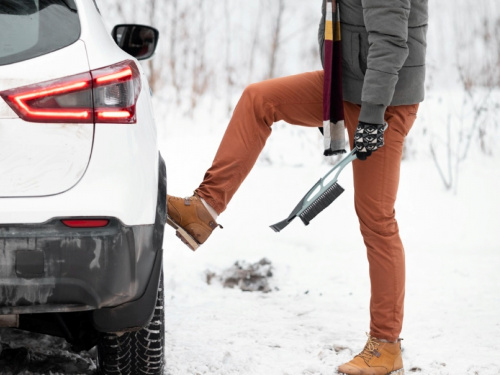 Як підготувати авто до сильних морозів: чек-лист 