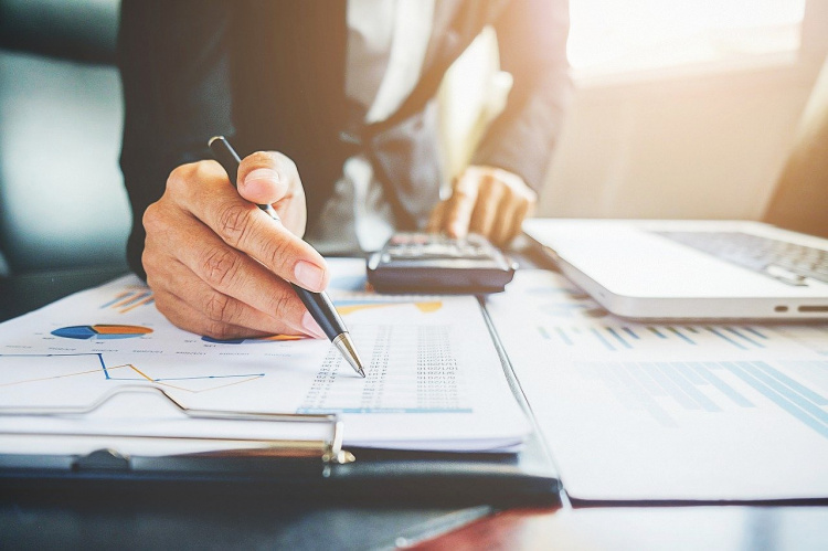 Зарплата понад 90 тисяч: на Дніпропетровщині професіоналам пропонують високооплачувані вакансії