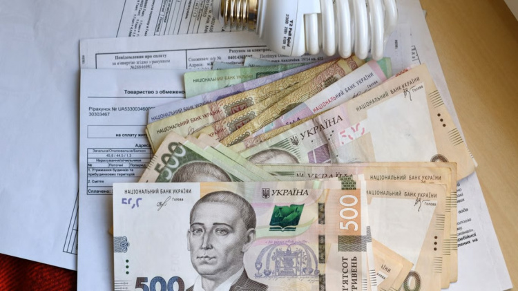 Яким буде новий тариф на електроенергію в Україні восени: як вже зараз зекономити на оплаті світла