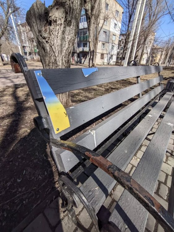 Вандалізм чи свідома провокація: у Кам’янському вкотре понівечили пам’ять про захисників