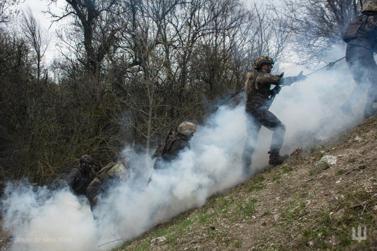 Термінова евакуація на Дніпропетровщині: чому понад 6500 людей змушені негайно покинути свої домівки