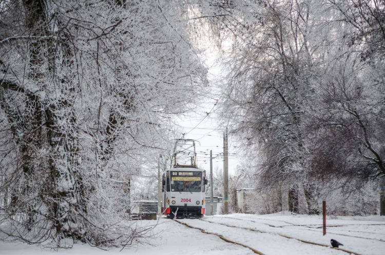 Прогноз погоди на грудень: синоптики попередили про хуртовини та ожеледицю