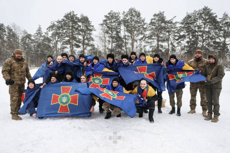 Роки неволі позаду: додому повернулися Захисники з Дніпропетровської області - серед них кам'янчани