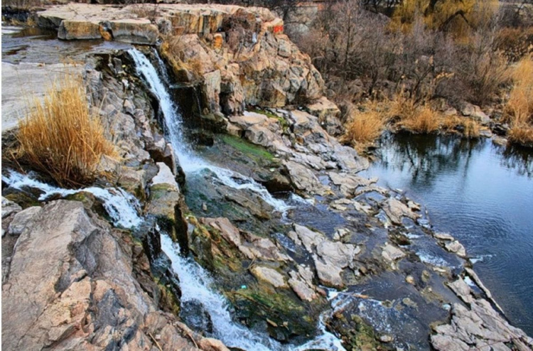 Водоспади Дніпропетровщини: де помилуватися найкращими природними водограями регіону