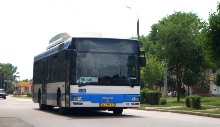 Автобус 22б у Кам’янському