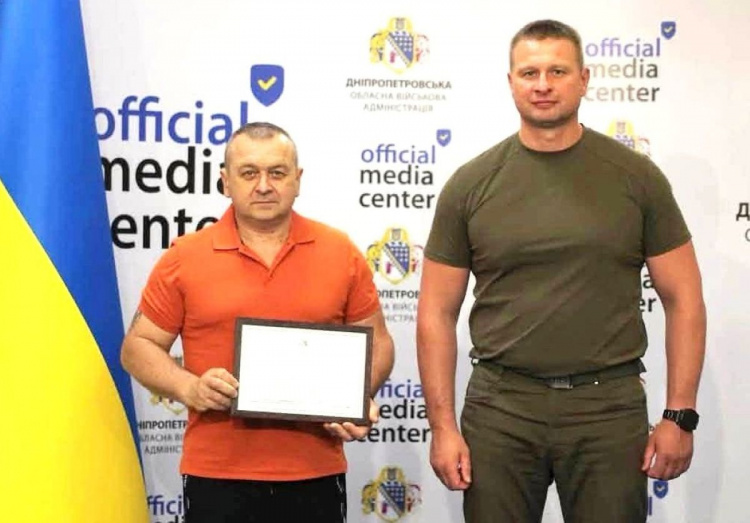 Тренер із Кам'янського отримав почесну відзнаку за внесок у розвиток спорту