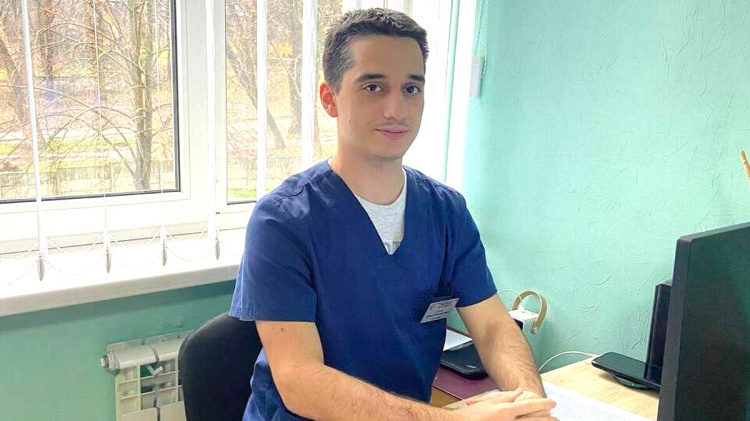 Лікар-дайвер, що бачить життя як мистецтво: надихаюча історія Жана Сурдіна з Кам’янського