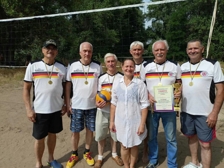 У волейбольному турнірі пам’яті Петра Гричука взяли участь тридцять команд Дніпропетровщини: хто став переможцем