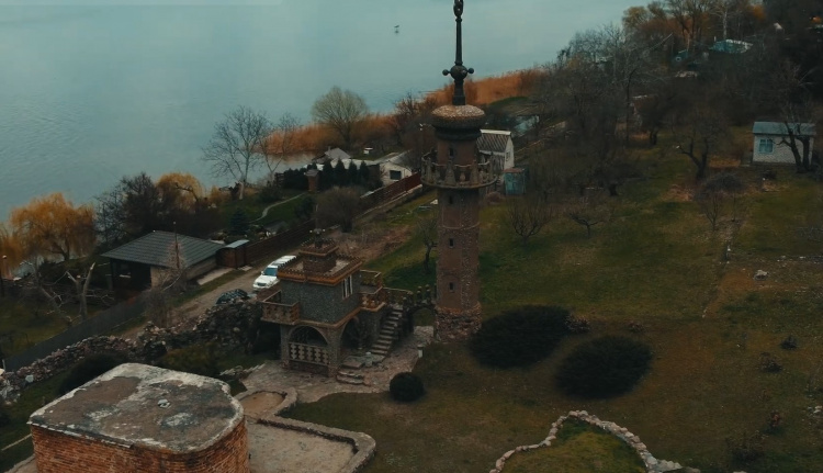 Замок "Дніпровського Гауді": таємниці та легенди незвичайної дачі Хляпатури