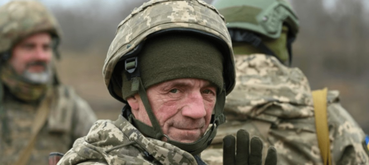 Мобілізація чоловіків старше 50 років в Україні: куди направляють і які особливості