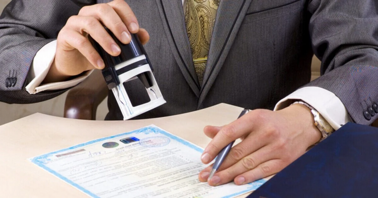 Кінець «сірим» угодам: з 2026 року купити квартиру без підтвердження доходів стане неможливо