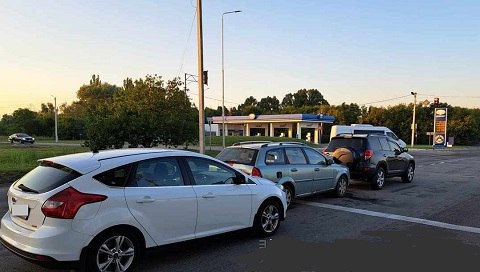 Купа ДТП за один вечір: Лівобережжя Кам'янського стало епіцентром дорожніх аварій