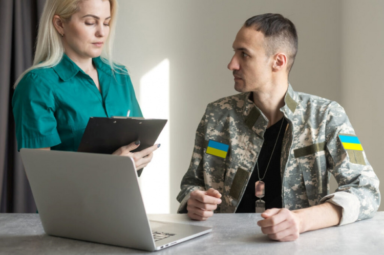 Чи можуть звільнити мобілізованого: гарантії збереження робочого місця, посади та стажу