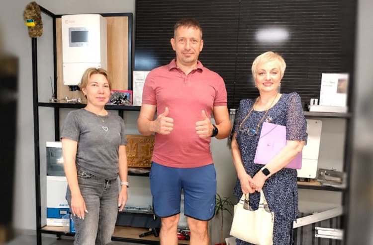 Сонячні станції «під ключ»: захисник із Кам’янського створив власну команду після служби