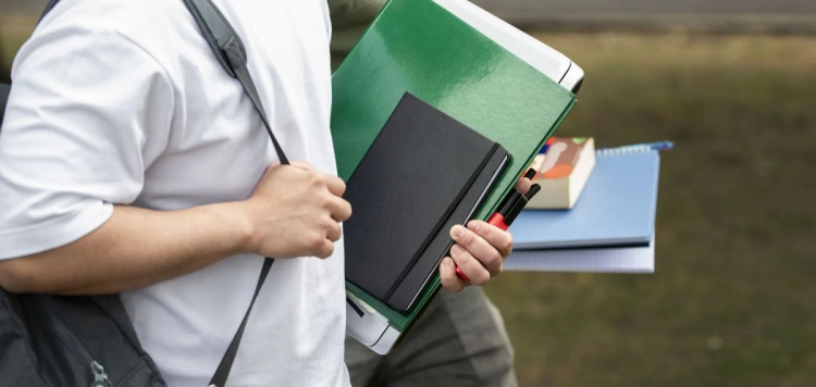 До 30 тисяч грн на нову професію: переселенцям на Дніпропетровщині дають шанс почати все з нуля