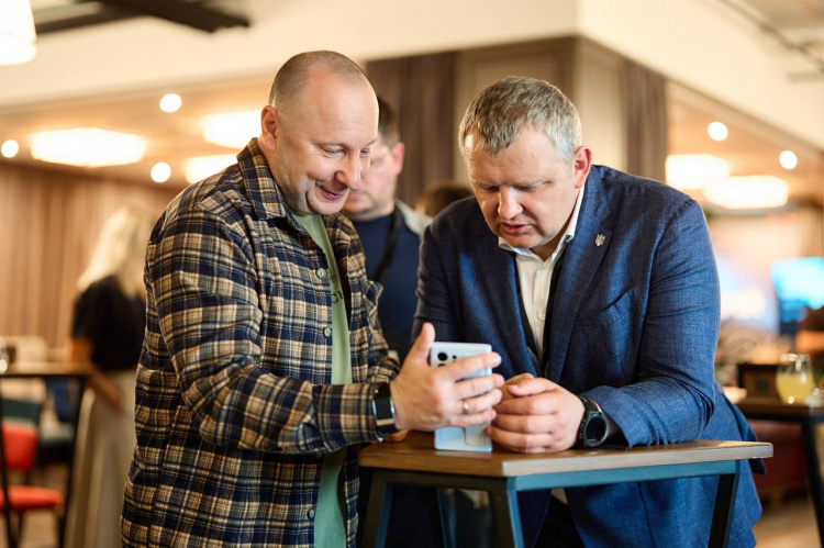 Закриття цехів та мільярдні збитки: що чекає на промисловість Дніпропетровщини через нові європейські податки