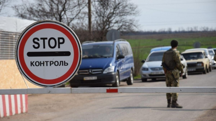 Чи має право військовозобов'язаний виїхати в іншу область без дозволу ТЦК - роз'яснюють юристи