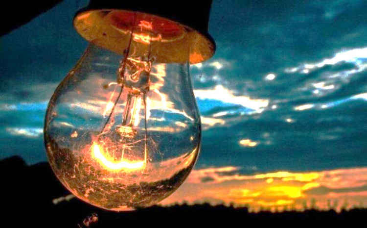 У Кам’янському у суботу, 29 листопада, вимикатимуть світло: графік та адреси відключень