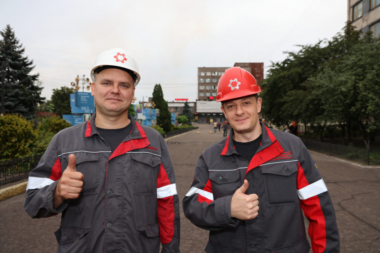 Як один пост у соцмережі допоміг знайти роботу п'ятьом людям: досвід «Каметсталі»