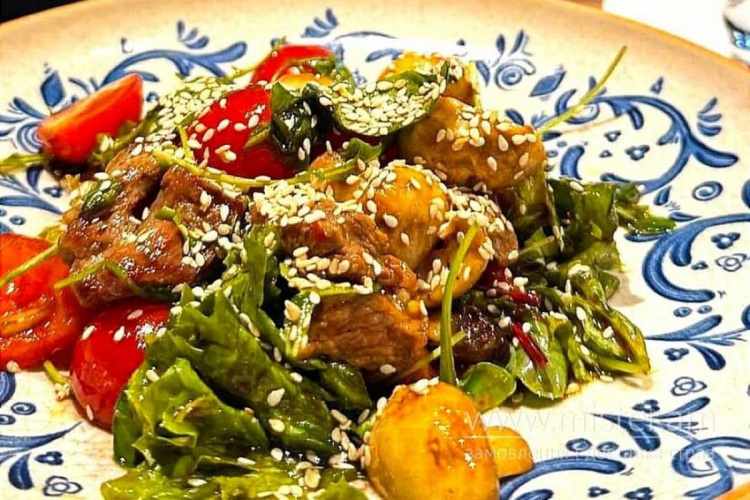 Ні риба ні м’ясо: простий рецепт ніжної курки за 20 хвилин