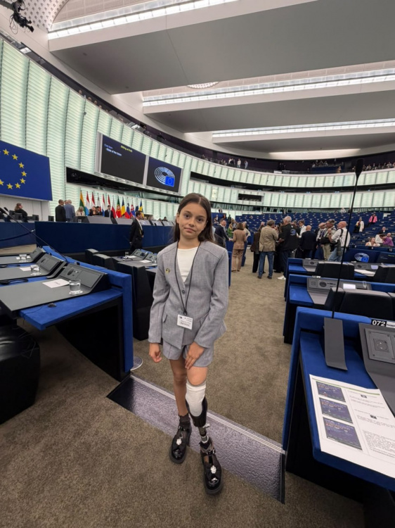 Урсула фон дер Ляєн розповіла Європарламенту про Сашу Паскаль та її «Танець свободи»