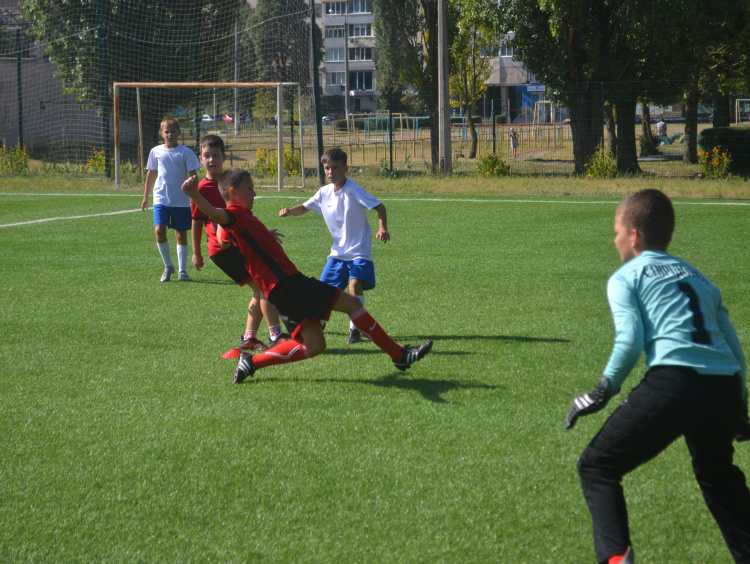 У Кам’янському розпочався Кубок міста з футболу