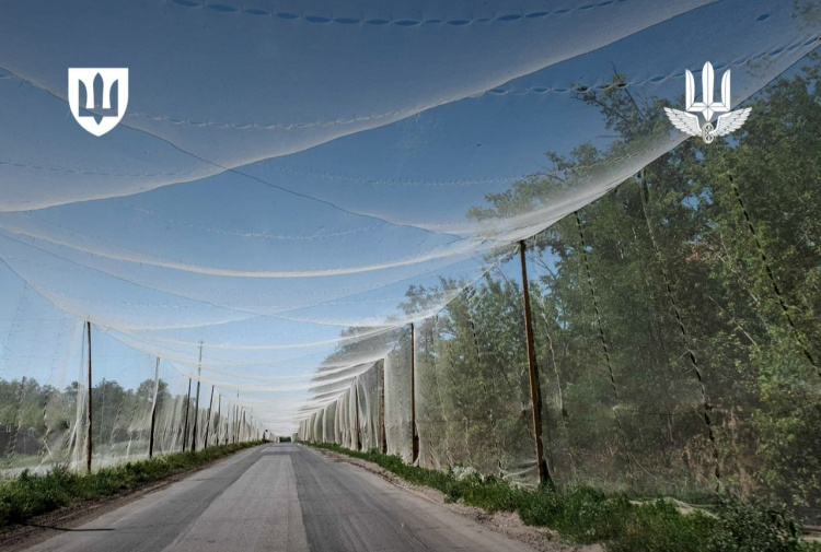 На Дніпропетровщині антидронові сітки захищають від ворога майже 70 кілометрів важливих автошляхів - Держспецтрансслужба