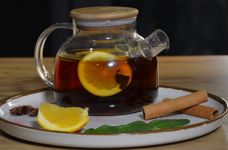 Як зігритися у холодні зимові дні  - приготуйте пряний чай з апельсином 