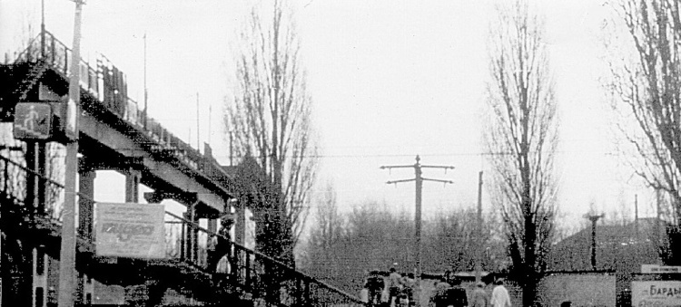 Міст-привид Кам’янського: чому важлива артерія міста зникла без сліду