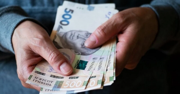 Вікові надбавки до пенсії у 2026 році: хто може розраховувати на доплати та чому важливо не перевищити ліміт у 10 тисяч