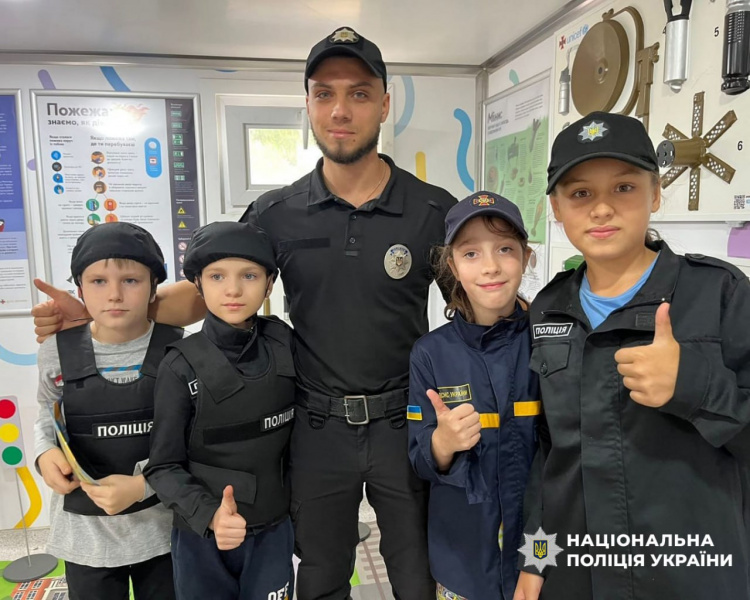 Поради, які рятують життя: як школярі Кам’янського вчилися виживати в екстремальних ситуаціях