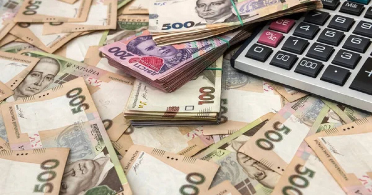 Українцям призначають довічну надбавку до пенсії: за що доплачують 10% щомісяця