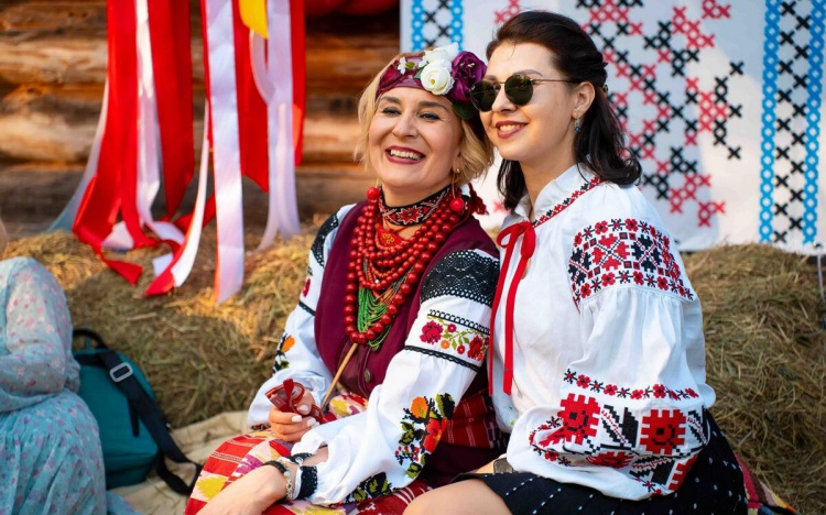 День вишиванки