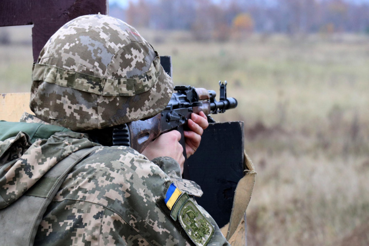 Для українських військових створили “Дороговказ пораненого”