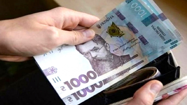 Соцдопомога до 4500 гривень на особу: хто може отримати і як оформити