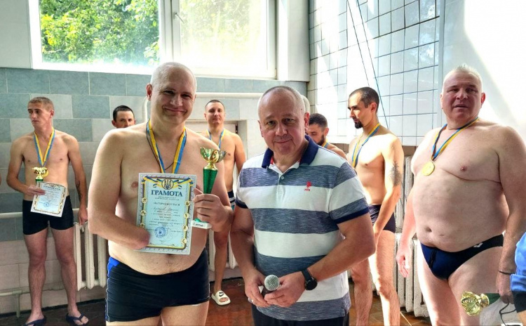 Кам’янчанин Андрій Данилкін здобув перемогу на змаганнях з плавання серед ветеранів у Жовтих Водах