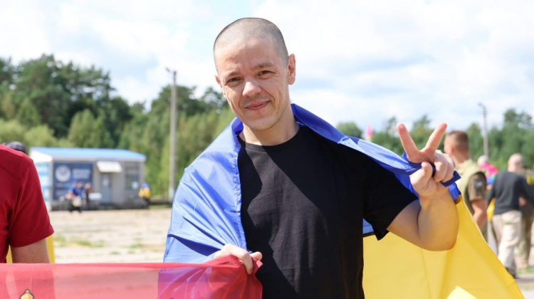 Довгоочікуване повернення: серед 103 звільнених з полону - 13 захисників з Дніпропетровщини